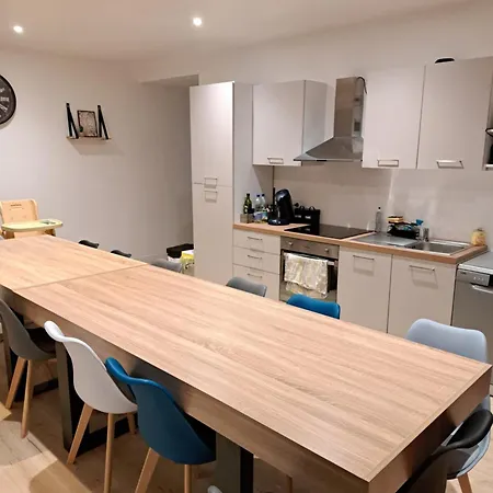 Ardennais 18 Personnes 